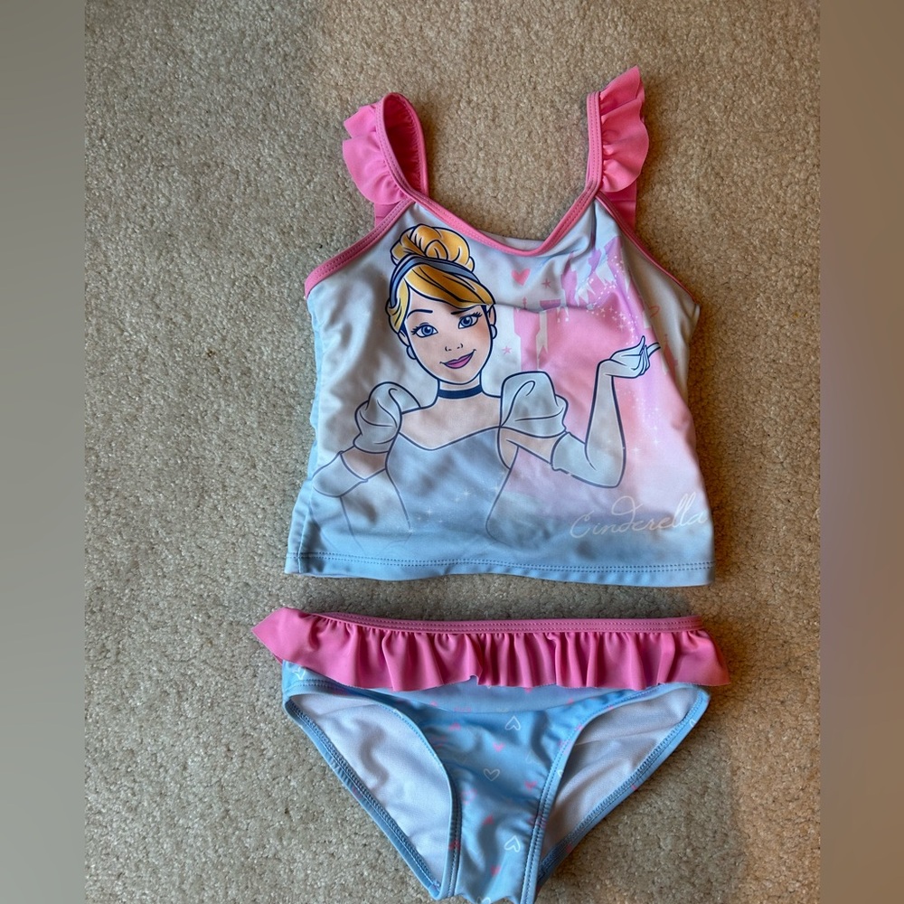 Gently worn size 6  Disney Cinderella Tankini Set with Pink Ruffles